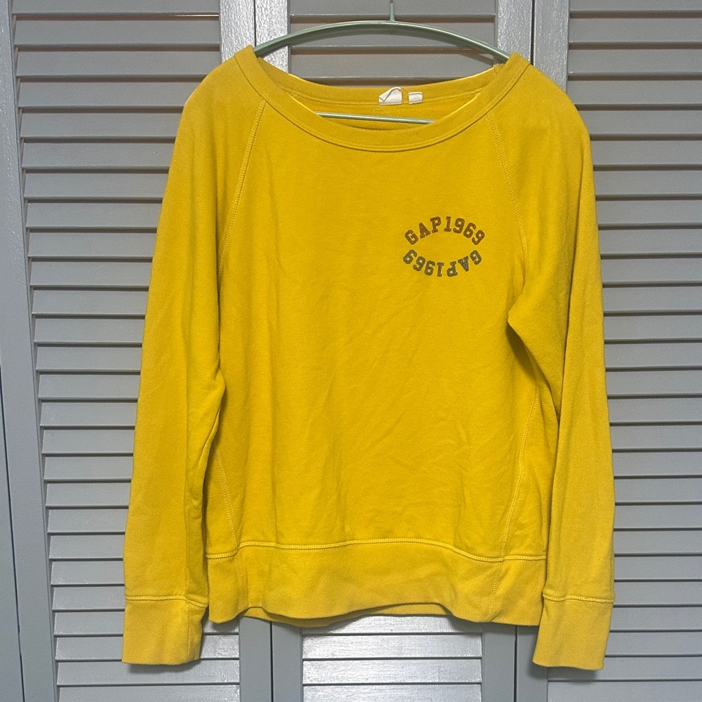 GAP Women's Bright Yellow Crew Neck Sweater